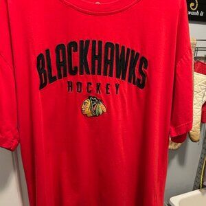 Men's XL Embroidered "Blackhawks" T-shirt